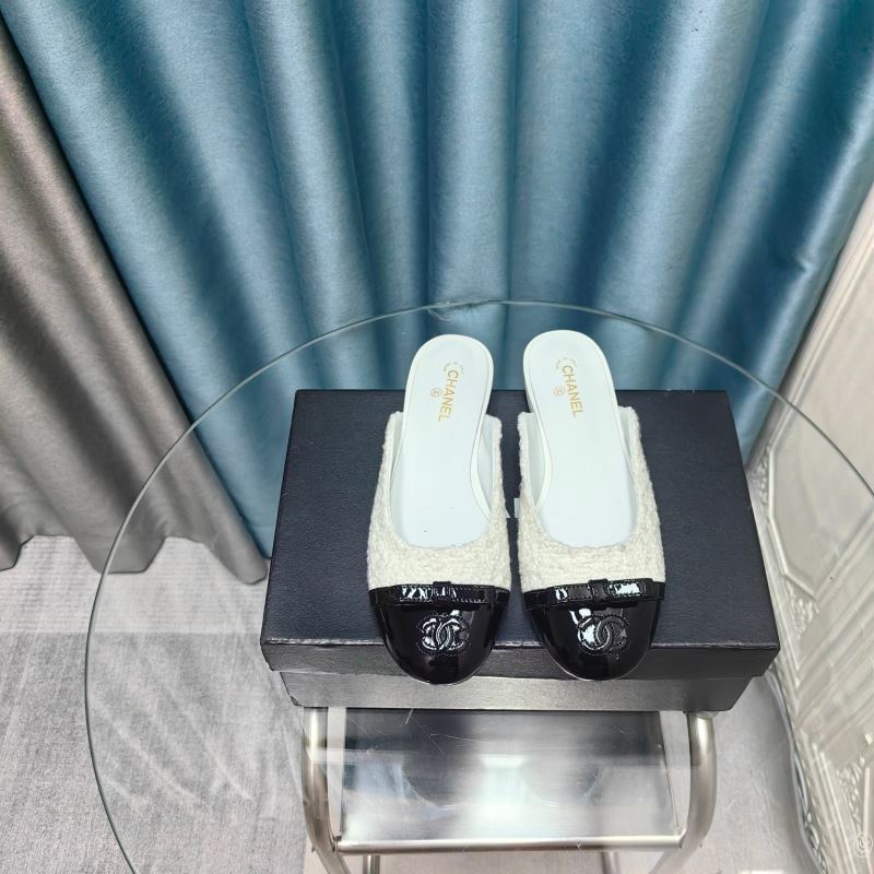 Ch*el slippers